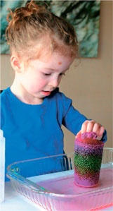 Иллюстрация к книге — Дома весело! Развивающие игры для самых маленьких [i_172.jpg]