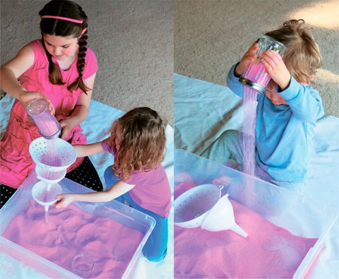 Иллюстрация к книге — Дома весело! Развивающие игры для самых маленьких [i_186.jpg]