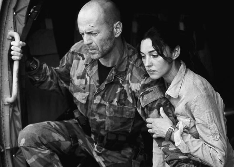 Иллюстрация к книге — Моника Беллуччи. Кто простит мне мою красоту [i_065.jpg]