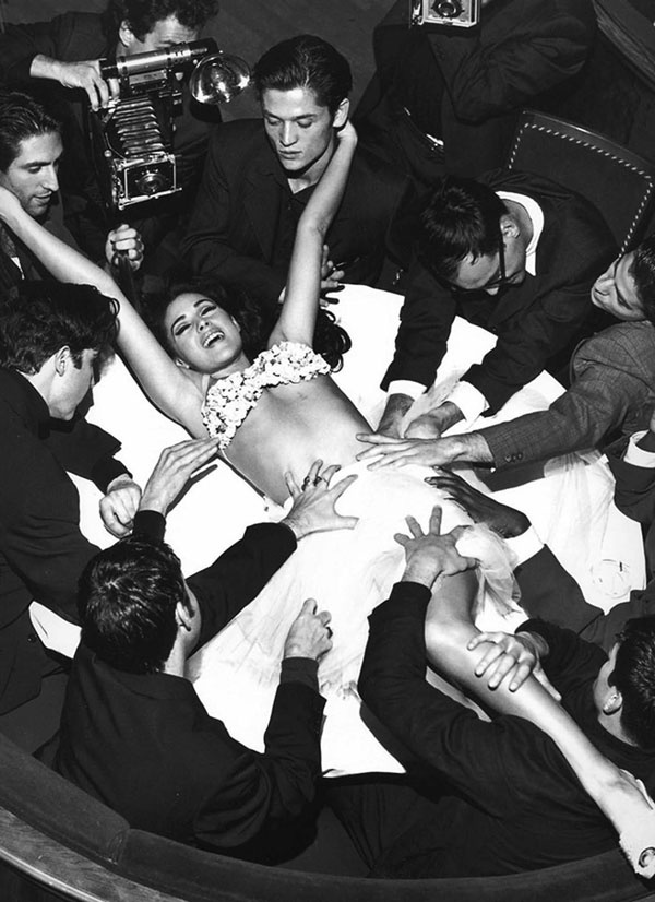 Иллюстрация к книге — Моника Беллуччи. Кто простит мне мою красоту [i_072.jpg]