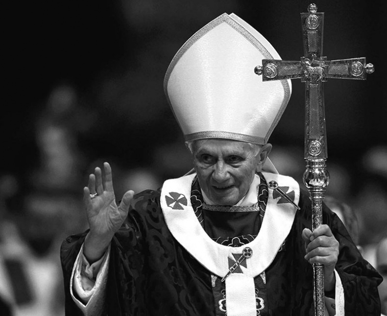 Иллюстрация к книге — Моника Беллуччи. Кто простит мне мою красоту [i_104.jpg]