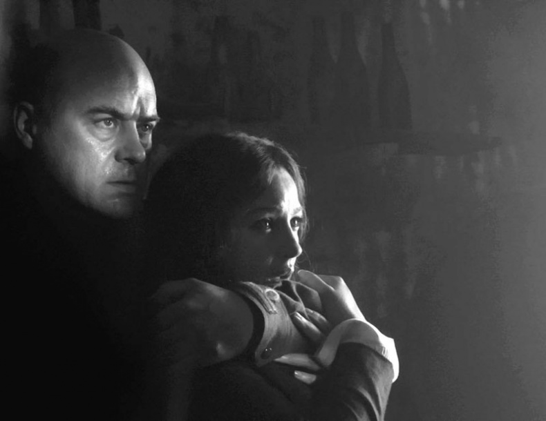 Иллюстрация к книге — Моника Беллуччи. Кто простит мне мою красоту [i_120.jpg]