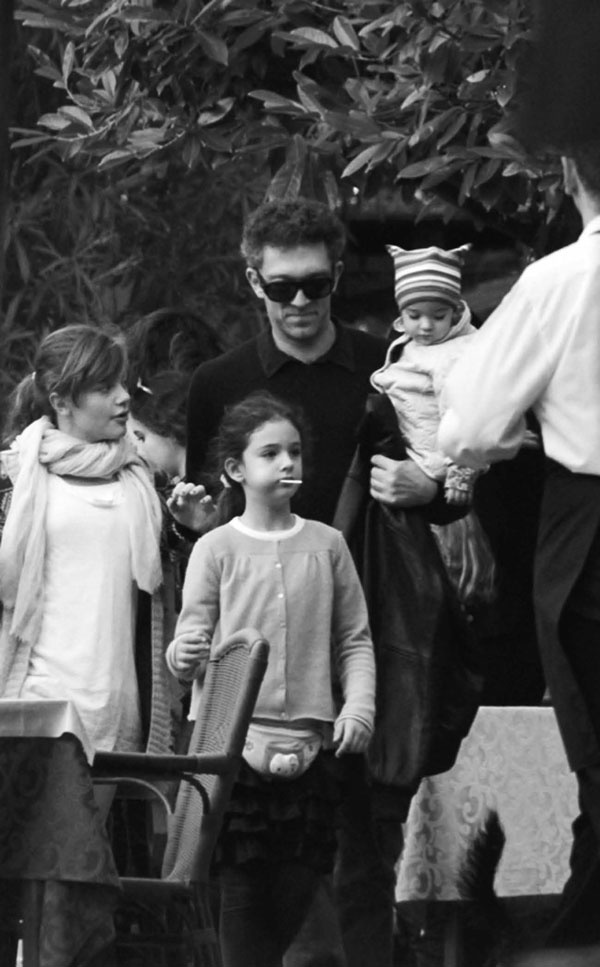 Иллюстрация к книге — Моника Беллуччи. Кто простит мне мою красоту [i_128.jpg]