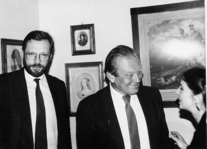 Иллюстрация к книге — Как нам жить? Мои стратегии [i_032.jpg]