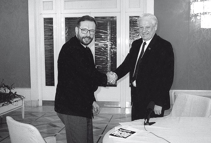 Иллюстрация к книге — Как нам жить? Мои стратегии [i_034.jpg]