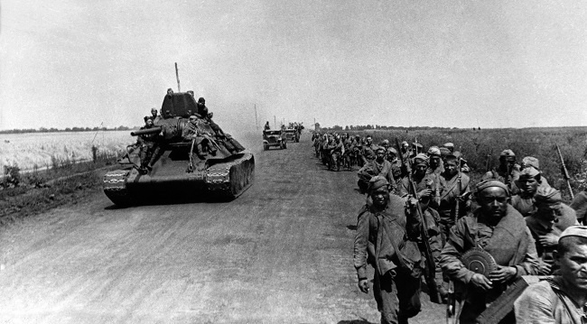 Иллюстрация к книге — Прохоровка. Неизвестное сражение Великой войны [i_010.jpg]