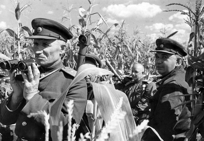 Иллюстрация к книге — Прохоровка. Неизвестное сражение Великой войны [i_037.jpg]