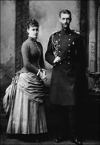 Иллюстрация к книге — В Мраморном дворце [i_012.jpg]