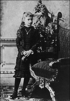 Иллюстрация к книге — В Мраморном дворце [i_023.jpg]