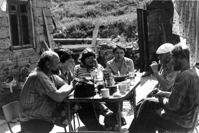 Иллюстрация к книге — Жили-были-видели… [i_015.jpg]