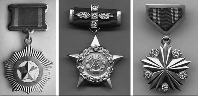 Иллюстрация к книге — 100 великих наград мира [i_088.jpg]