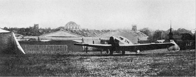 Иллюстрация к книге — 100 великих тайн Второй мировой [i_035.jpg]