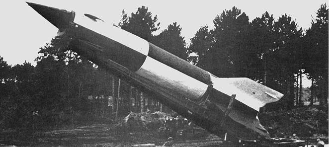 Иллюстрация к книге — 100 великих тайн Второй мировой [i_072.jpg]