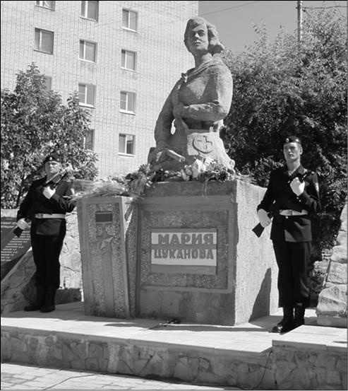 Иллюстрация к книге — Сто великих воительниц [i_092.jpg]