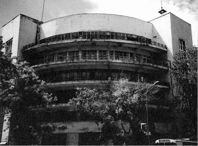 Иллюстрация к книге — 100 великих загадок современности [i_031.jpg]