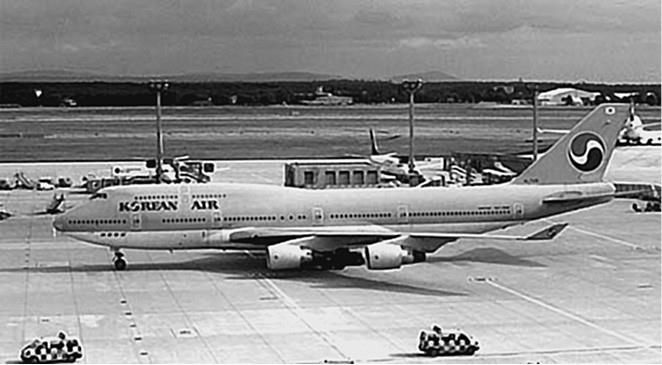 Иллюстрация к книге — 100 великих загадок современности [i_070.jpg]