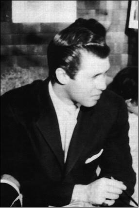 Иллюстрация к книге — 100 великих заблуждений [i_096.jpg]