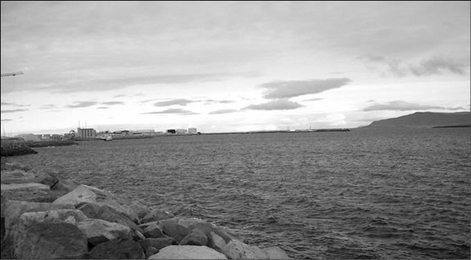 Иллюстрация к книге — 100 великих тайн океана [_5.jpg]