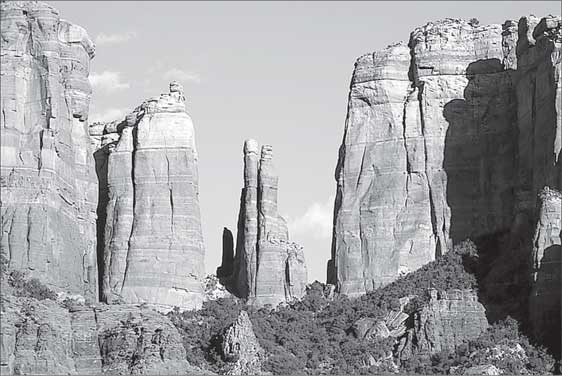 Иллюстрация к книге — Места силы на карте мира [i_033.jpg]