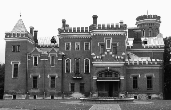 Иллюстрация к книге — Привидения русских усадеб. И не только… [i_067.jpg]