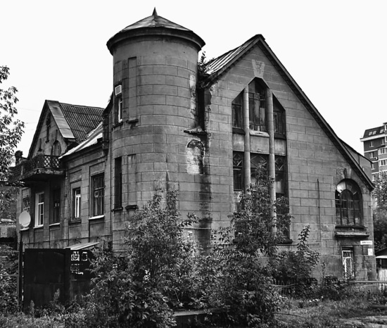 Иллюстрация к книге — Привидения русских усадеб. И не только… [i_070.jpg]