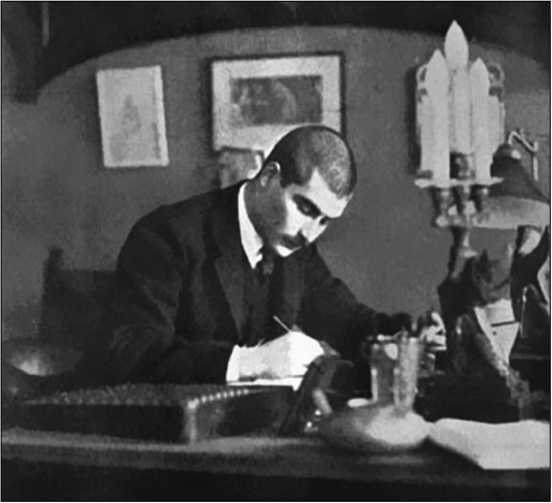 Иллюстрация к книге — 100 великих операций спецслужб [i_021.jpg]