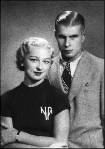 Иллюстрация к книге — 100 великих операций спецслужб [i_023.jpg]