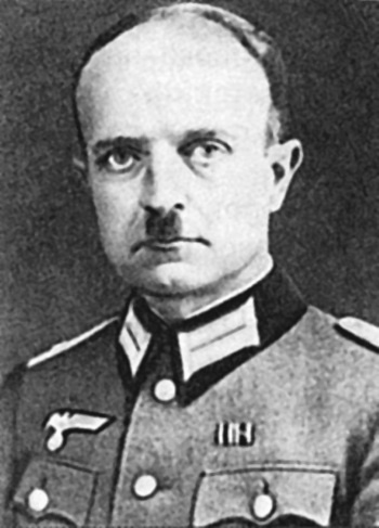 Иллюстрация к книге — 100 великих операций спецслужб [i_044.jpg]