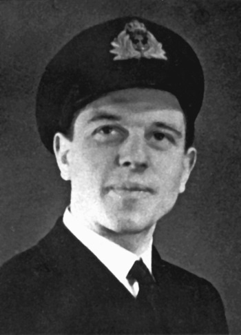 Иллюстрация к книге — 100 великих операций спецслужб [i_064.jpg]