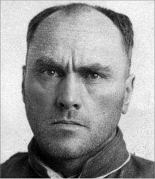 Иллюстрация к книге — 100 великих криминальных историй [i_078.jpg]