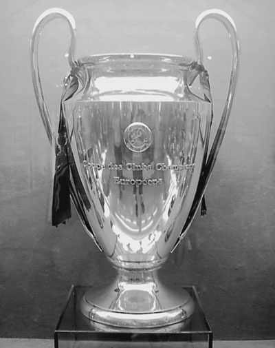 Иллюстрация к книге — 100 великих футбольных матчей [i_019.jpg]