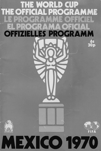 Иллюстрация к книге — 100 великих футбольных матчей [i_039.jpg]