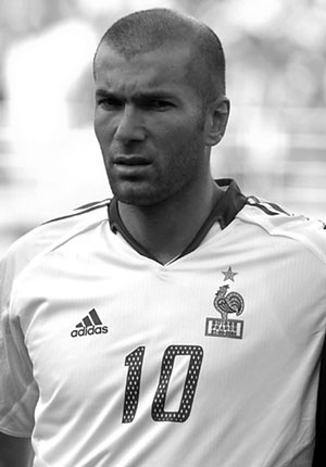 Иллюстрация к книге — 100 великих футбольных матчей [i_070.jpg]