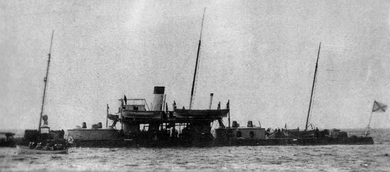 Иллюстрация к книге — Погибли без боя. Катастрофы русских кораблей XVIII–XX вв. [i_015.jpg]