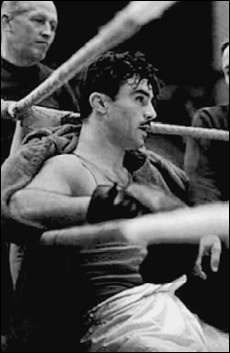 Иллюстрация к книге — 100 великих олимпийских чемпионов [i_030.jpg]