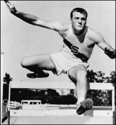 Иллюстрация к книге — 100 великих олимпийских чемпионов [i_032.jpg]