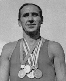 Иллюстрация к книге — 100 великих олимпийских чемпионов [i_051.jpg]