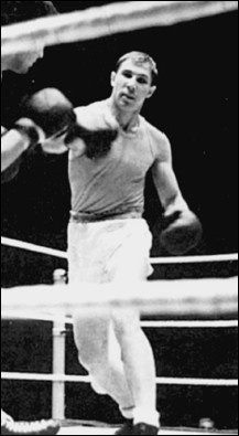 Иллюстрация к книге — 100 великих олимпийских чемпионов [i_056.jpg]