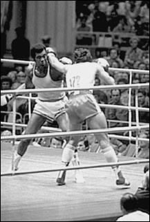 Иллюстрация к книге — 100 великих олимпийских чемпионов [i_082.jpg]