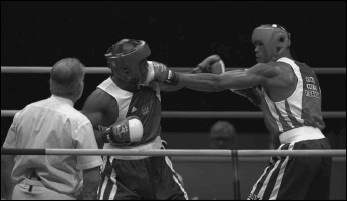 Иллюстрация к книге — 100 великих олимпийских чемпионов [i_101.jpg]