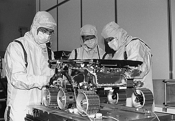 Иллюстрация к книге — 100 великих тайн вселенной [_51.jpg]