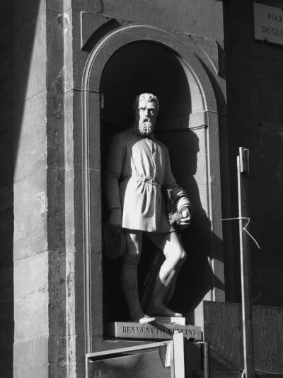 Иллюстрация к книге — Бенвенуто Челлини [_03.jpg]