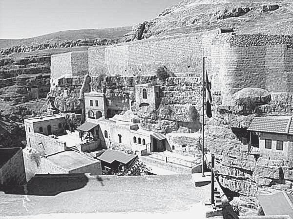 Иллюстрация к книге — 100 великих монастырей [i_024.jpg]