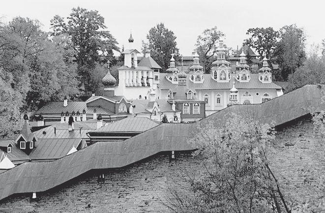 Иллюстрация к книге — 100 великих монастырей [i_075.jpg]