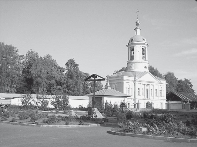 Иллюстрация к книге — 100 великих монастырей [i_095.jpg]