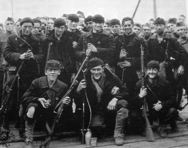 Иллюстрация к книге — Соединенные Штаты Америки. Противостояние и сдерживание [i_016.jpg]