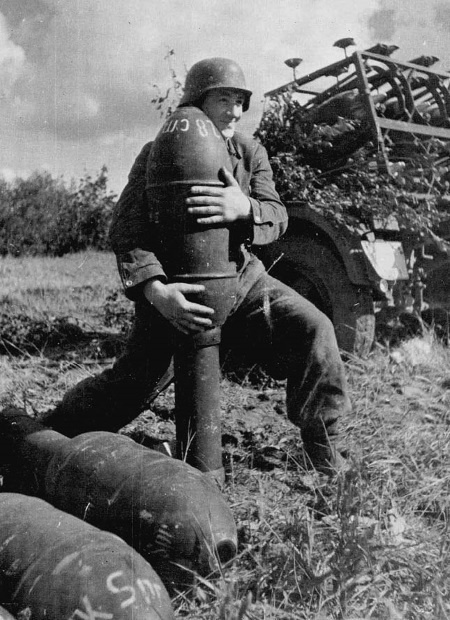 Иллюстрация к книге — Четыре трагедии Крыма [i_085.jpg]