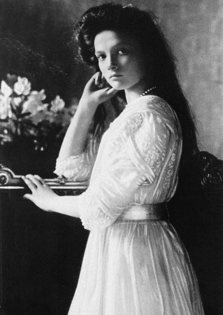 Иллюстрация к книге — Убийство Царской Семьи и членов Романовых на Урале [_514.jpg]