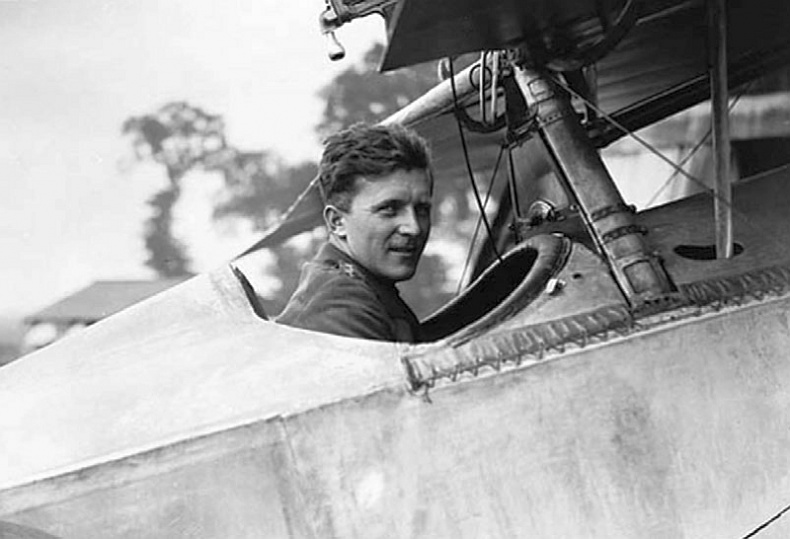 Иллюстрация к книге — 100 великих тайн Первой Мировой [i_024.jpg]