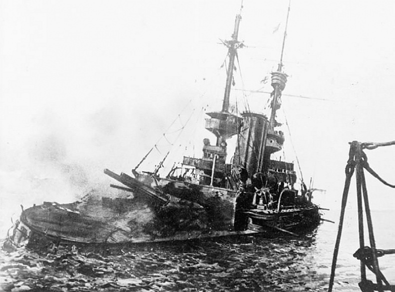 Иллюстрация к книге — 100 великих тайн Первой Мировой [i_051.jpg]